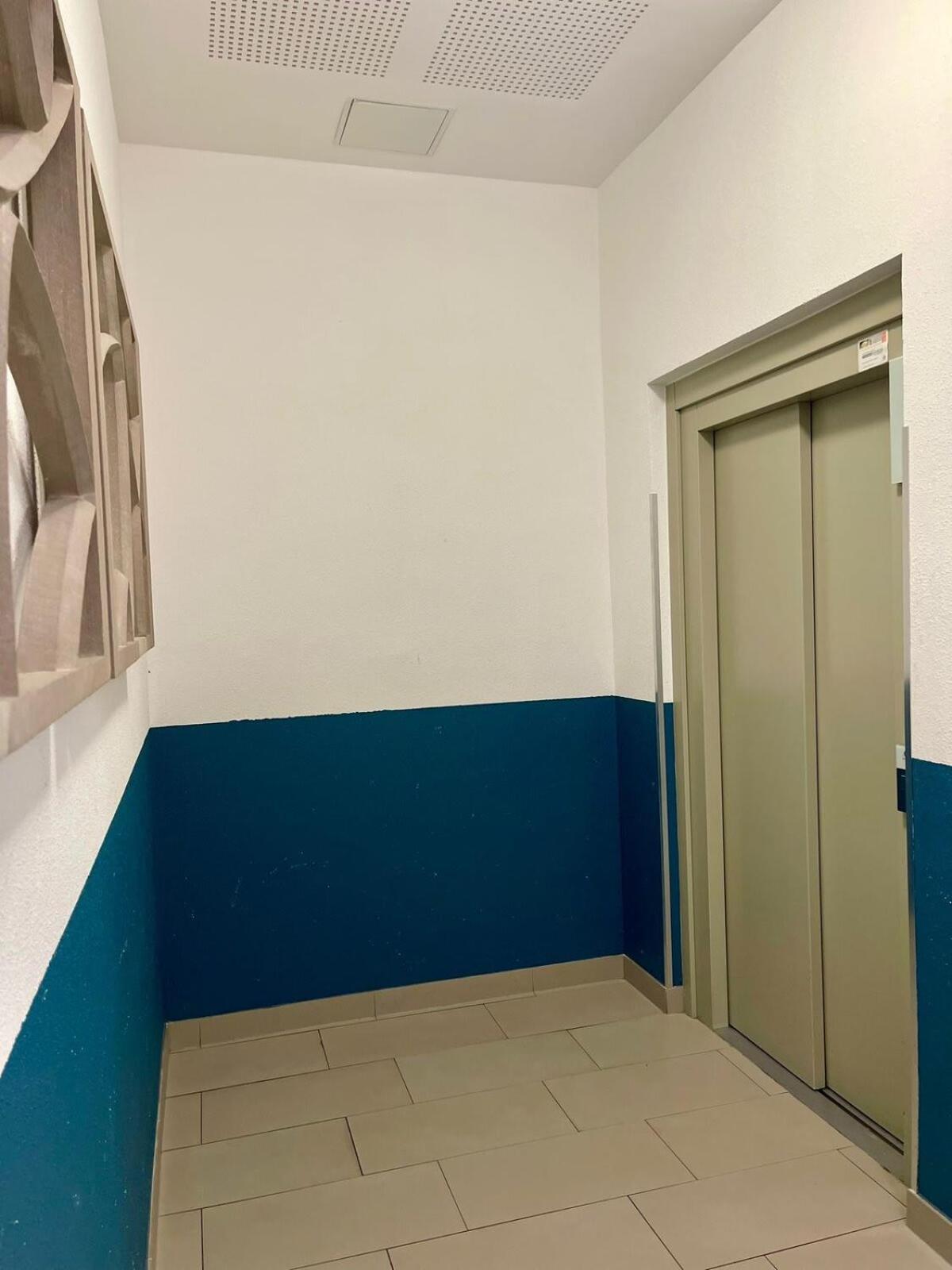 Cosy-Rent Appartement De Standingparking Neudorf Strasbourg Ngoại thất bức ảnh