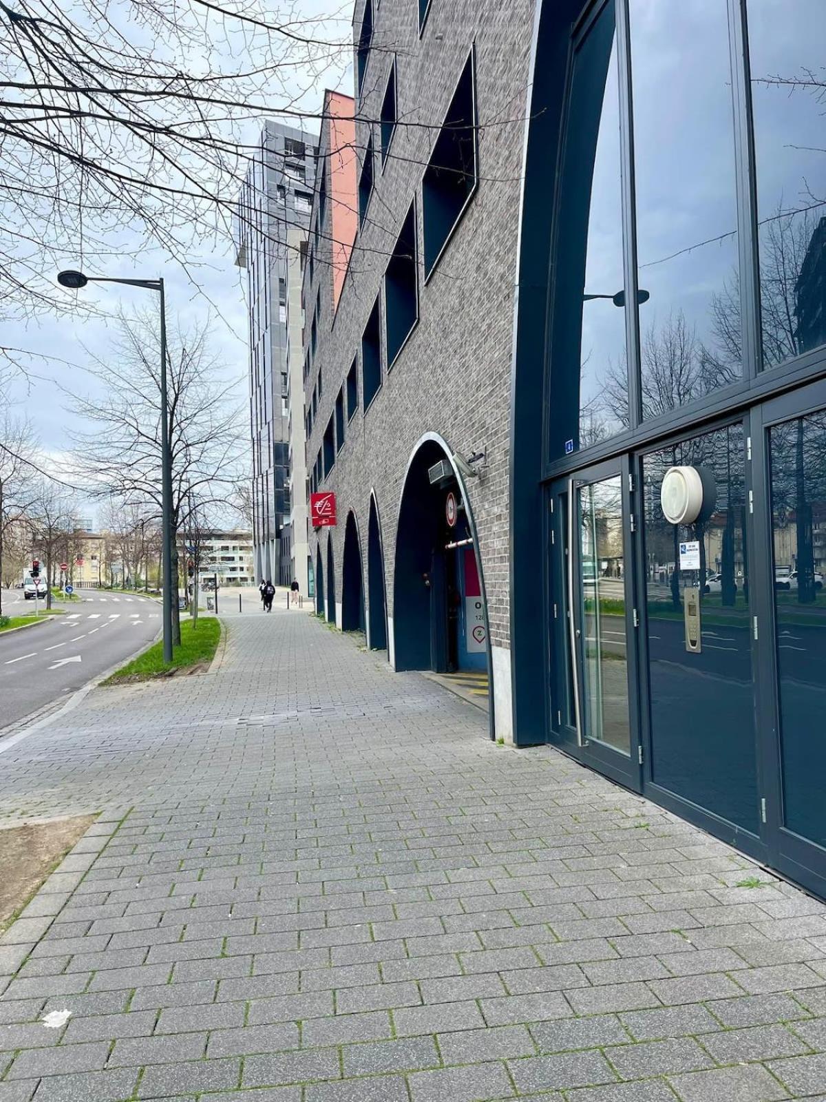 Cosy-Rent Appartement De Standingparking Neudorf Strasbourg Ngoại thất bức ảnh